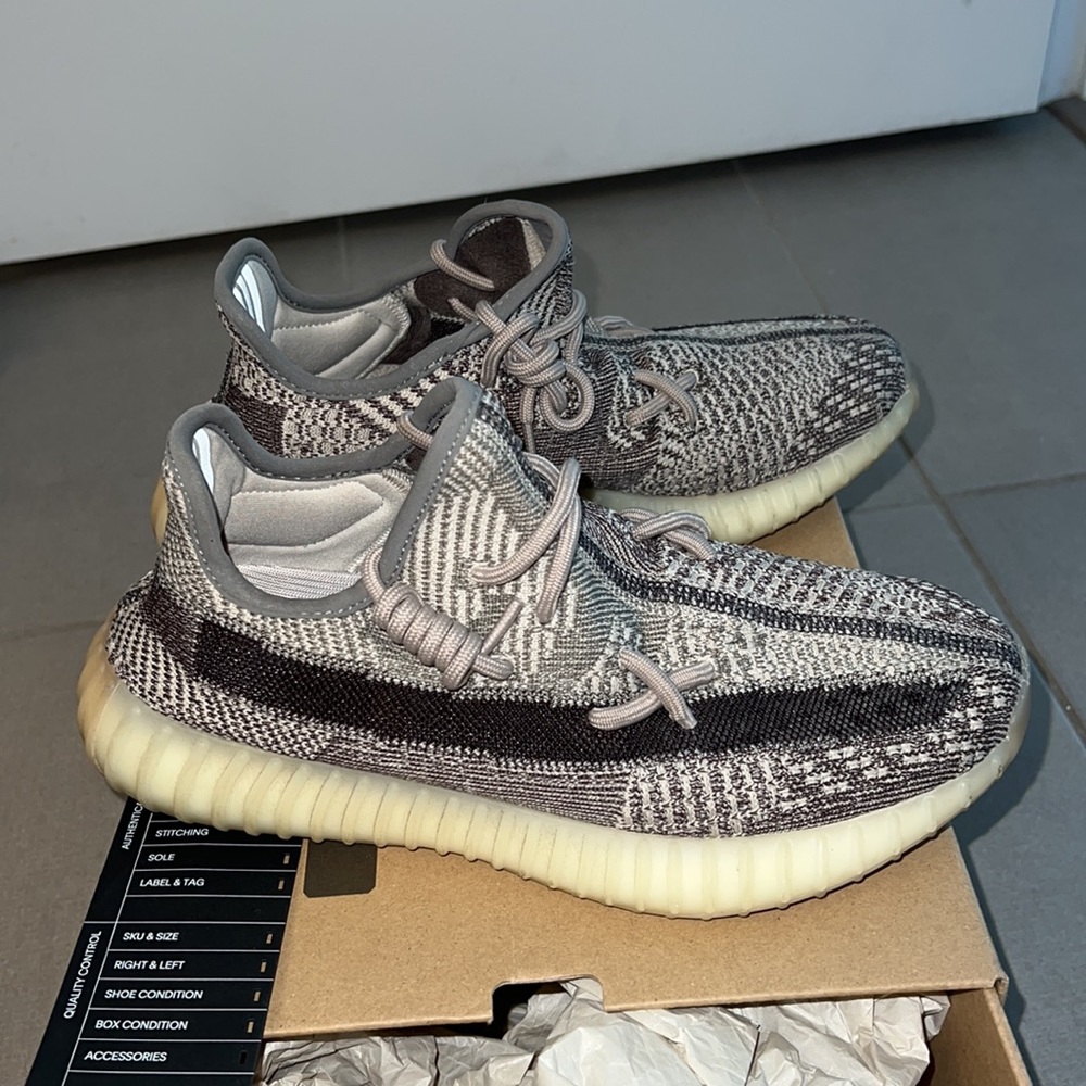 ZYON YEEZY GOAT CERTIFIED